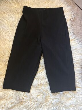 Zara women’s textured biker shorts